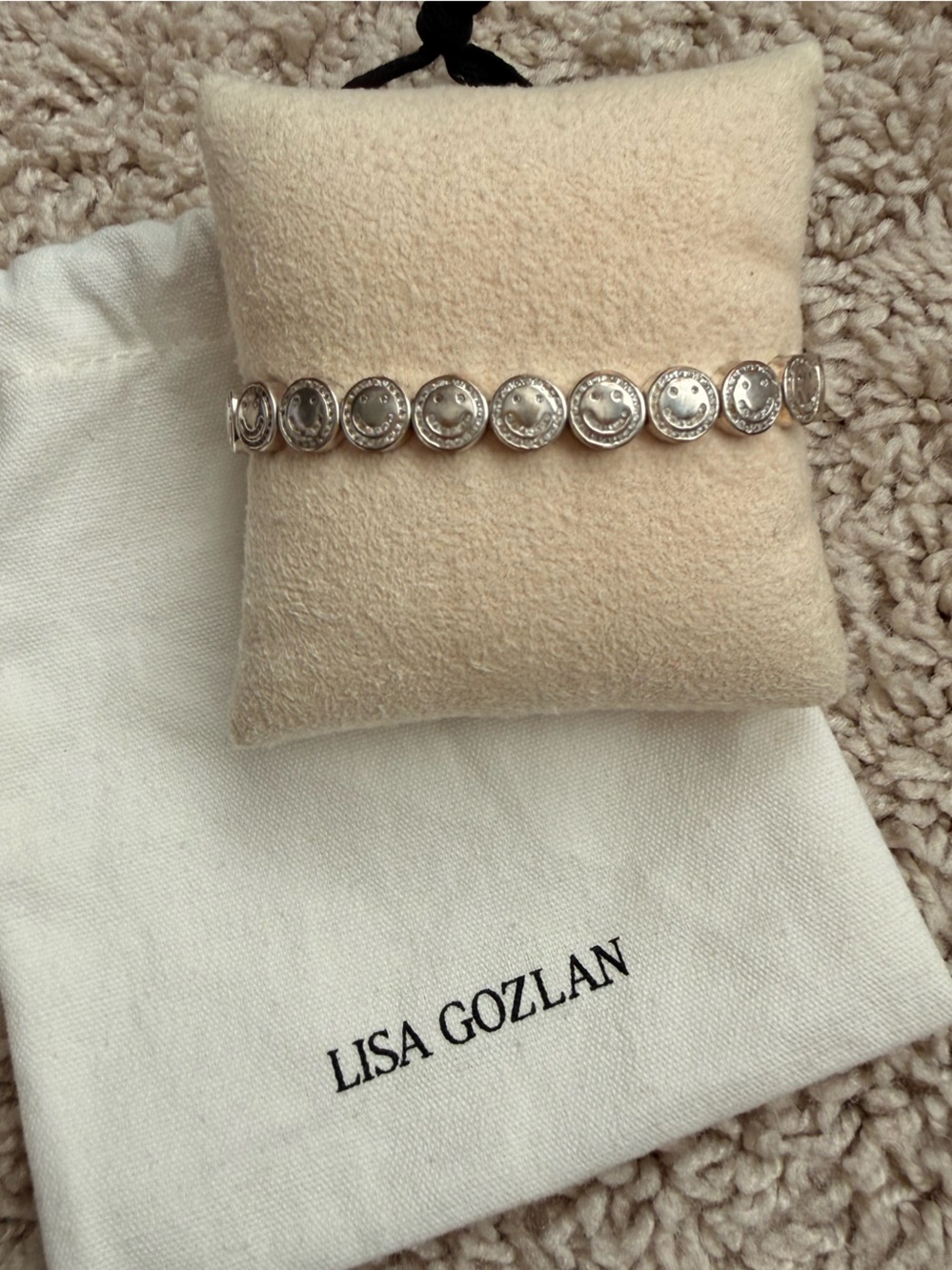 LISA GOZLAN Happy Face Bracelet Silver